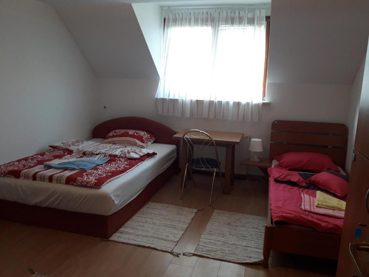 Hostel Piero Любляна Екстериор снимка