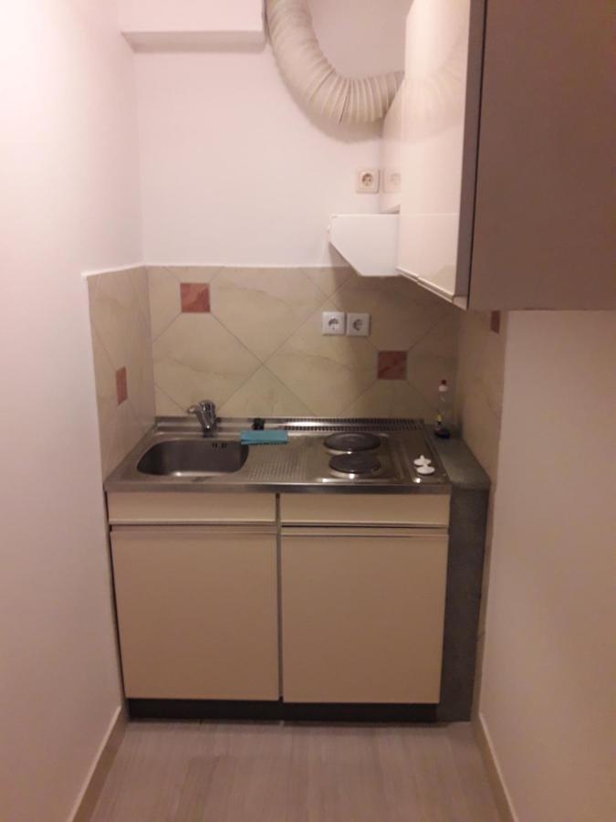 Hostel Piero Любляна Екстериор снимка