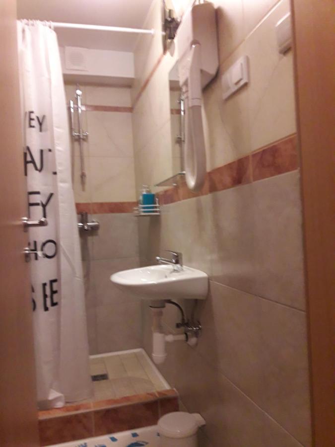 Hostel Piero Любляна Екстериор снимка