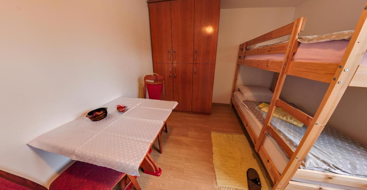 Hostel Piero Любляна Екстериор снимка